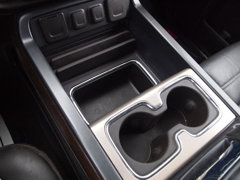 Used 2018 GMC Sierra 1500 Denali image 21