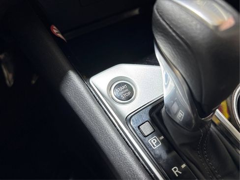 Used 2024 Nissan Altima 2.5 SV FWD image 28