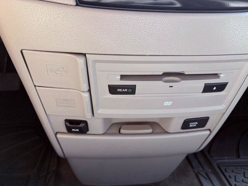 Used 2014 Honda Odyssey EX-L image 46