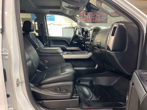 Certified 2016 Chevrolet Silverado 3500 LTZ w/ Duramax Plus Package image 25