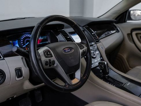 Used 2019 Ford Taurus Limited image 24