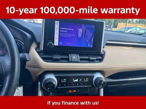 Used 2023 Toyota RAV4 LE AWD/4WD image 31