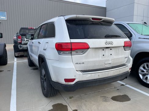 Used 2019 Jeep Grand Cherokee Limited image 8