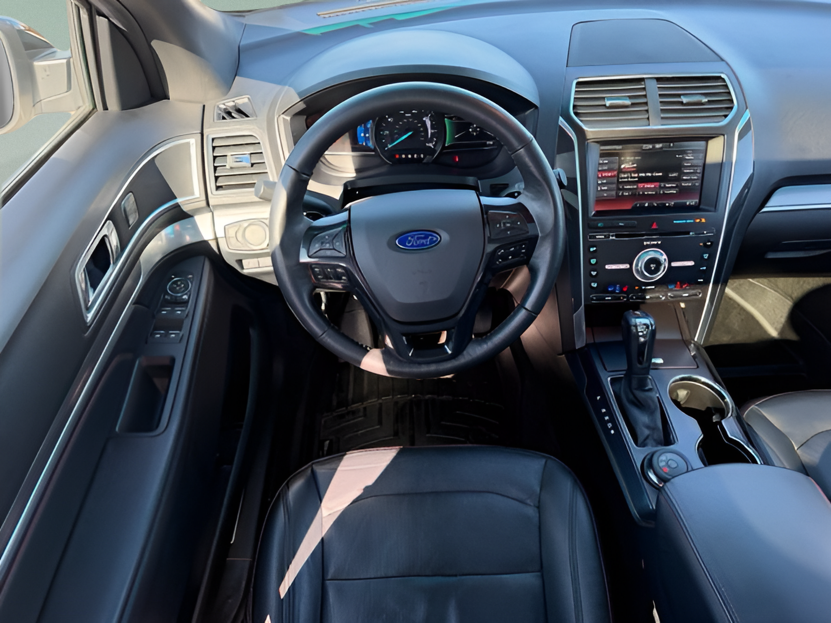 Used 2016 Ford Explorer Sport w/ Equipment Group 401A AWD/4WD image 10