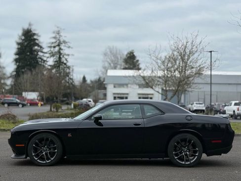 Used 2022 Dodge Challenger R/T Scat Pack image 2