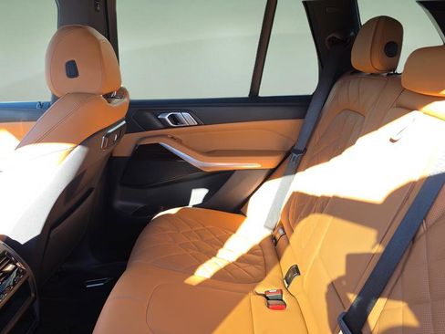 Used 2024 BMW X5 xDrive40i w/ Parking Assistance Package image 45