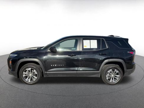 Used 2025 Chevrolet Equinox LT AWD/4WD image 7