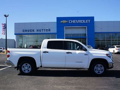 Used 2021 Toyota Tundra SR5 w/ SR5 Upgrade Package