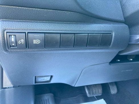 Certified 2023 Toyota Corolla SE w/ Carpet Mat Package (TMS) FWD image 25