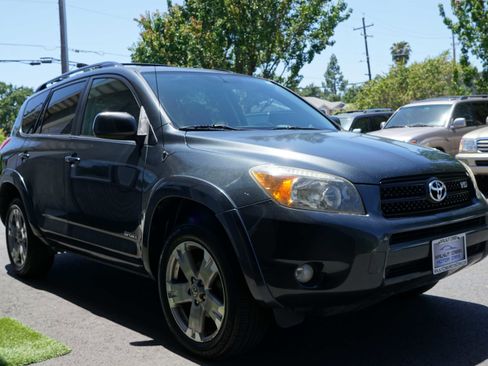 Used 2008 Toyota RAV4 Sport FWD image 9