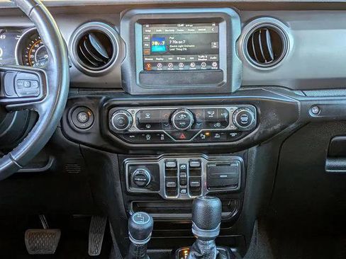 Certified 2021 Jeep Wrangler Unlimited Sport AWD/4WD image 28