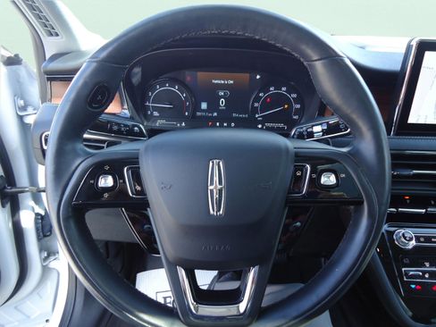 Used 2020 Lincoln Corsair Reserve w/ Equipment Group 201A AWD/4WD image 13
