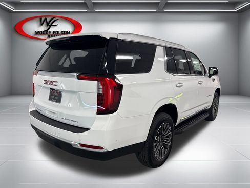 New 2026 GMC Yukon Elevation w/ LPO, Floor Liner Package RWD image 6