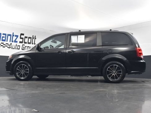 Used 2019 Dodge Grand Caravan GT FWD image 19