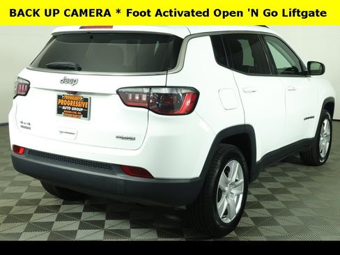 Used 2022 Jeep Compass Latitude w/ Convenience Group image 3