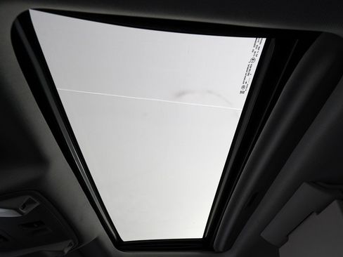 Used 2020 GMC Yukon Denali w/ Open Road Package image 28