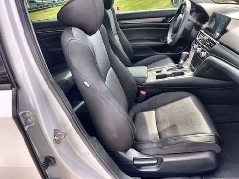Used 2020 Honda Accord LX image 12