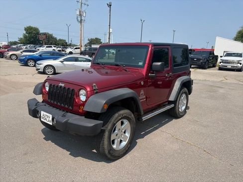 Used 2011 Jeep Wrangler Sport AWD/4WD image 2