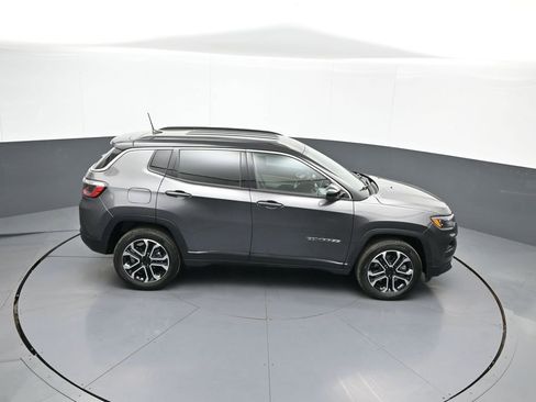 Used 2023 Jeep Compass Limited AWD/4WD image 35