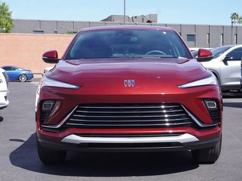 Used 2024 Buick Envista Preferred w/ Convenience II Package image 5