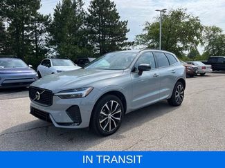 Used 2025 Volvo XC60 B5 Plus AWD/4WD video 1