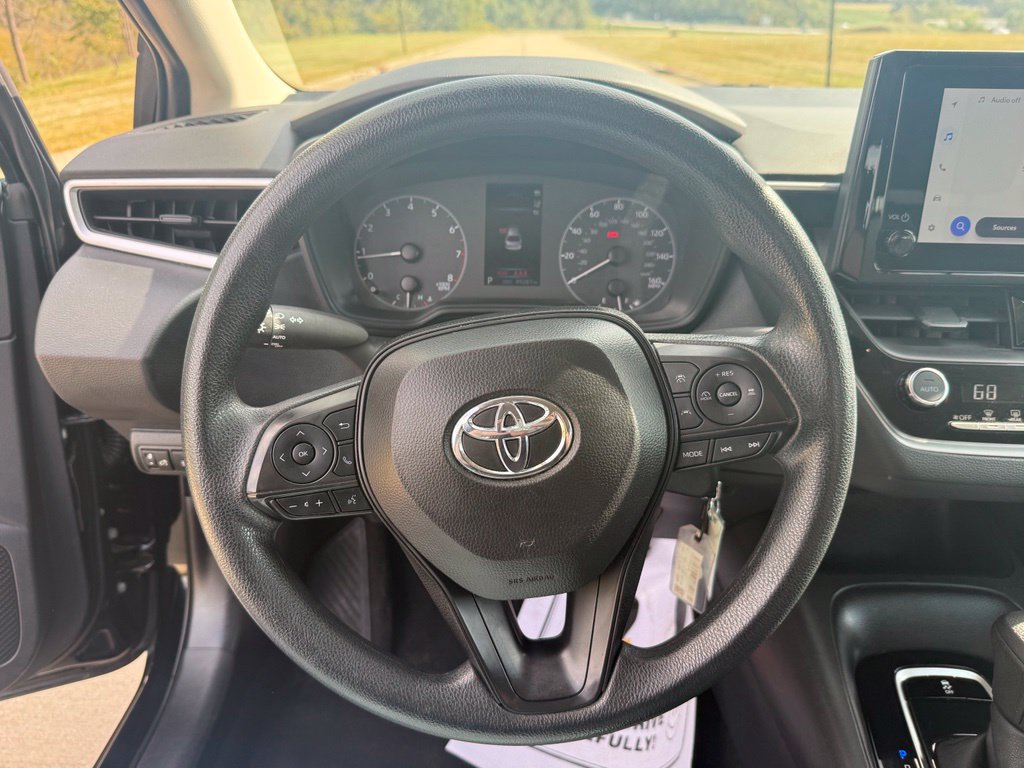 Used 2024 Toyota Corolla LE FWD image 27