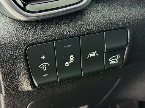 Used 2022 Kia Sportage EX image 9