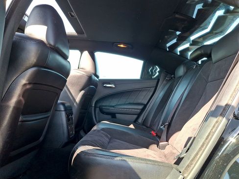 Used 2021 Dodge Charger R/T w/ Plus Group RWD image 19