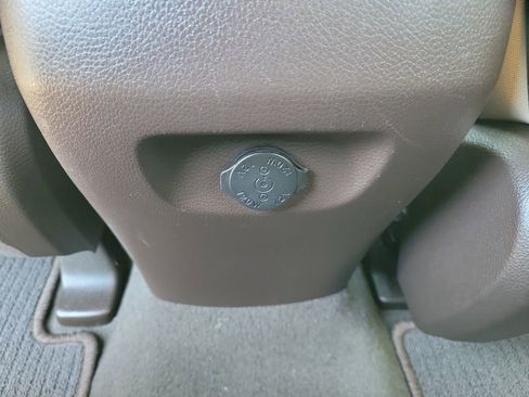 Used 2017 Hyundai Santa Fe Sport FWD image 14