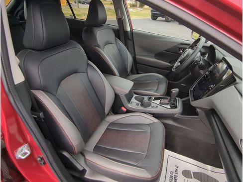 Used 2024 Subaru Crosstrek 2.5i Limited w/ Crosstrek Mirror Package image 29