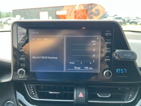 Used 2019 Toyota C-HR XLE FWD image 19