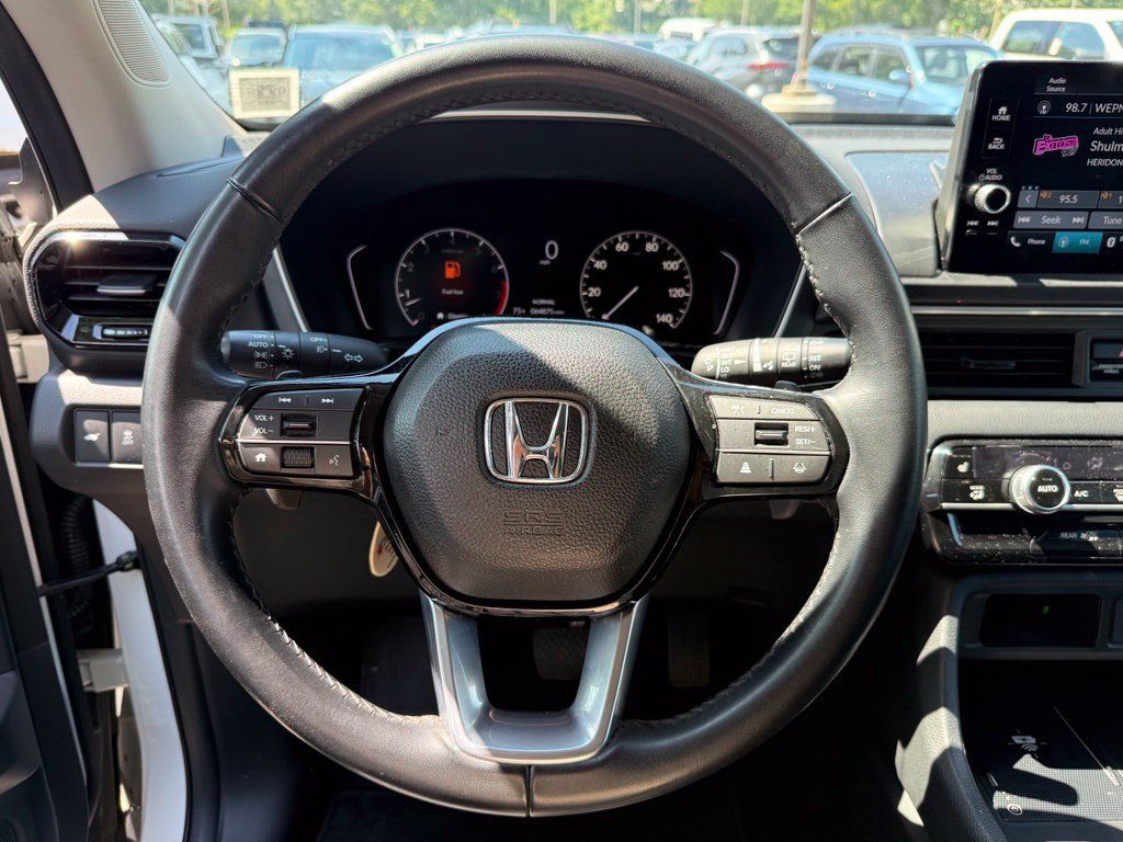 Used 2023 Honda Pilot EX-L image 13