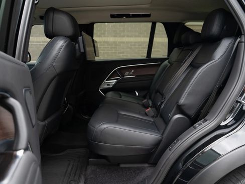 Used 2023 Land Rover Range Rover Long Wheelbase Autobiography AWD/4WD image 59