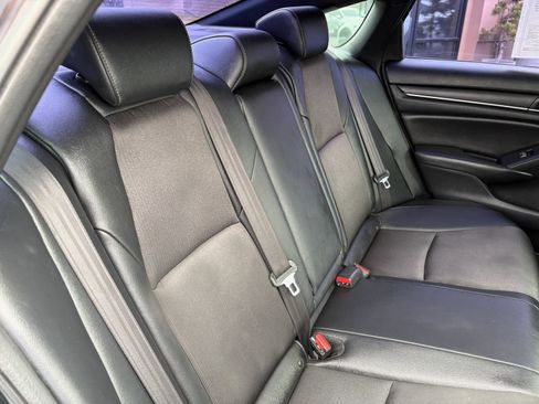 Used 2019 Honda Accord Sport image 22