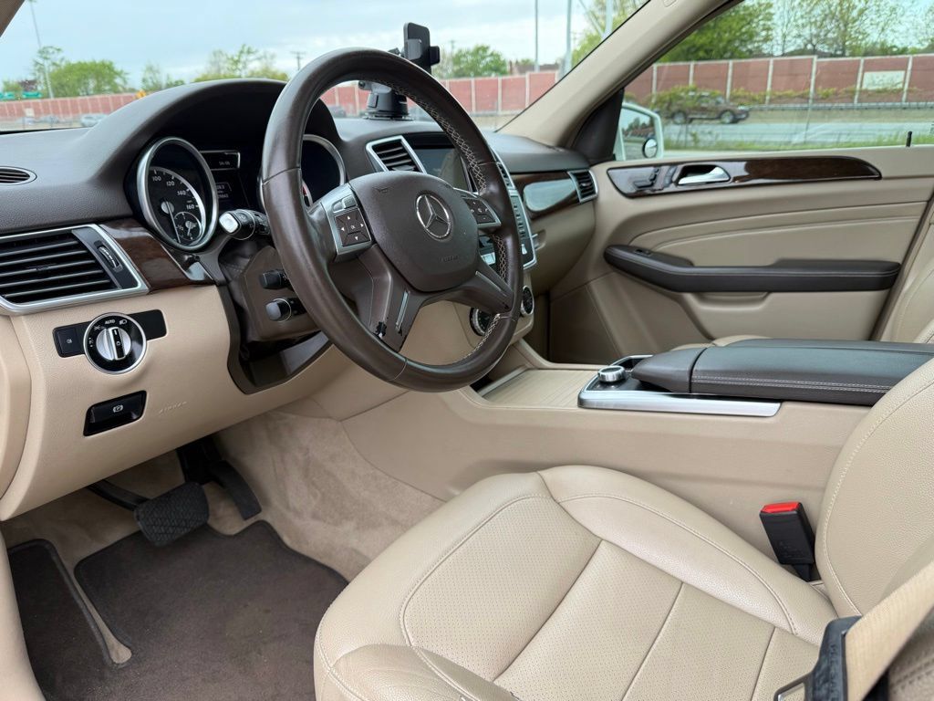 Used 2013 Mercedes-Benz ML 350 BlueTEC 4MATIC image 26