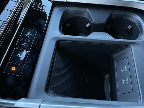 New 2026 Nissan Armada SL image 42