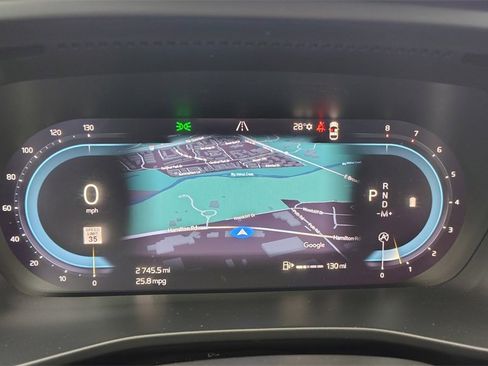 Used 2024 Volvo XC40 B5 Plus w/ Protection Package Premier image 14