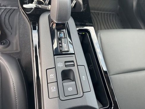 New 2026 Toyota Prius Limited image 13