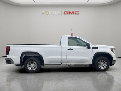 Certified 2022 GMC Sierra 1500 Limited Pro AWD/4WD image 3