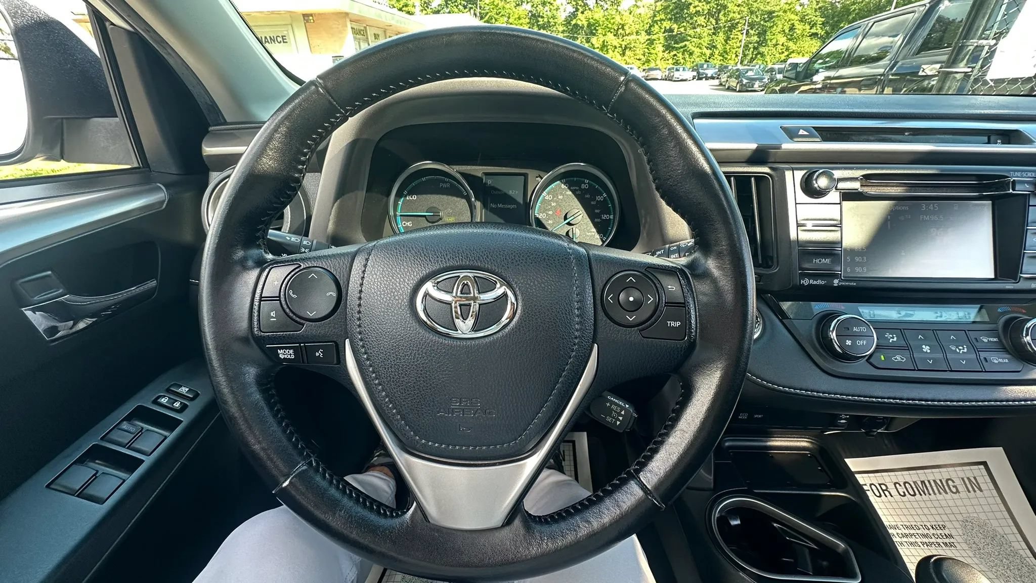 Used 2016 Toyota RAV4 XLE AWD/4WD image 17