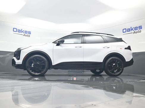 Certified 2026 Kia Sportage X-Line w/ X-Line Premium Package AWD/4WD image 43