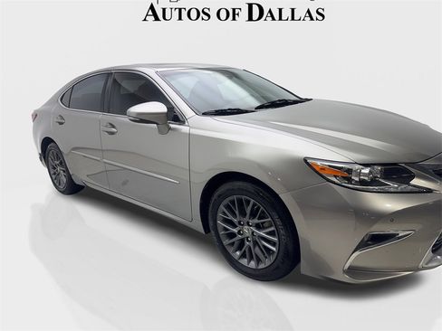 Used 2018 Lexus ES 350 w/ Premier Package image 12