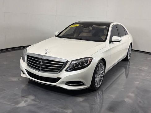 Used 2017 Mercedes-Benz S 550 4MATIC Sedan image 11