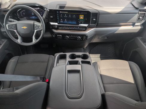 Used 2026 Chevrolet Silverado 1500 LT AWD/4WD image 29