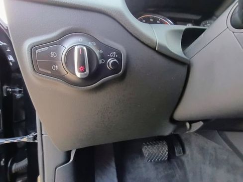 Used 2013 Audi Q5 3.0T Premium Plus image 25