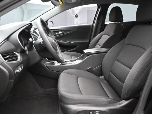 Used 2024 Chevrolet Malibu LT FWD image 12