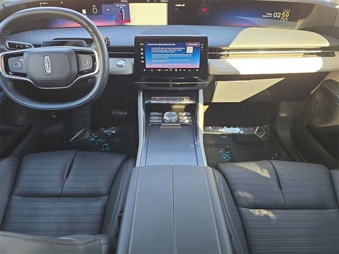 Certified 2024 Lincoln Nautilus Reserve w/ Equipment Group 203A image 11