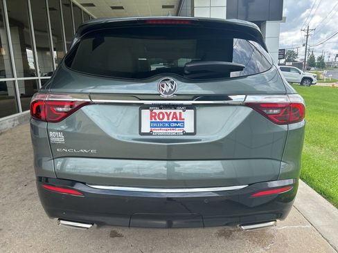 Used 2023 Buick Enclave Premium w/ Experience Buick Package FWD image 6