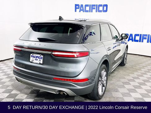 Used 2022 Lincoln Corsair Reserve w/ Equipment Group 201A image 8