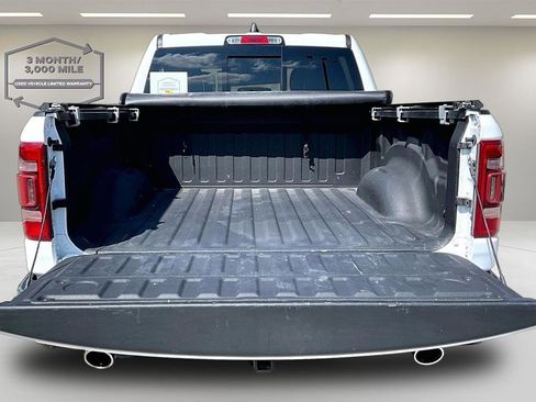 Used 2022 RAM 1500 Laramie AWD/4WD image 7